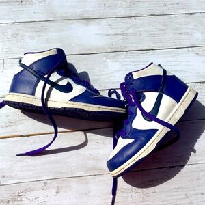 Girls purple & white Nike dunks sz 3